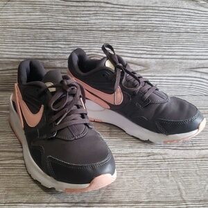 Nike LD Victory Fitness gray an pink woman shoes size 8